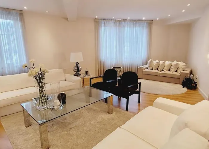 Premium Penthouse For 4 Adults In The Heart Of The City