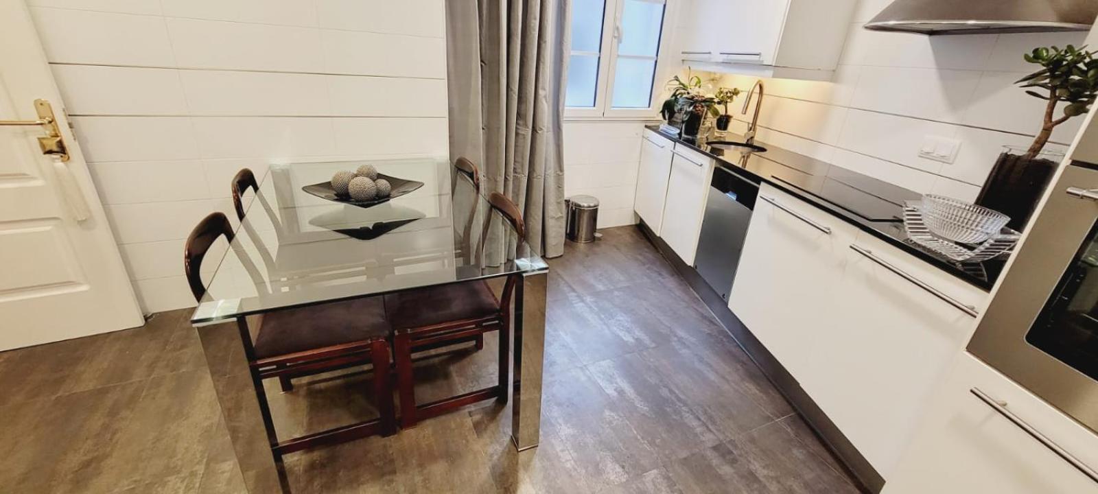Premium Penthouse For 4 Adults In The Heart Of The *
