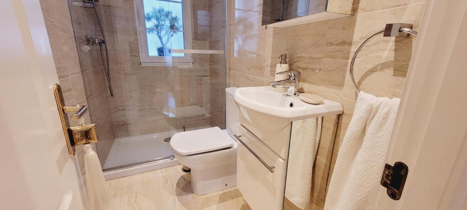 Premium Penthouse For 4 Adults In The Heart Of The Oviedo