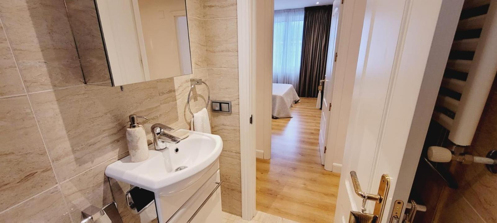 Premium Penthouse For 4 Adults In The Heart Of The Oviedo