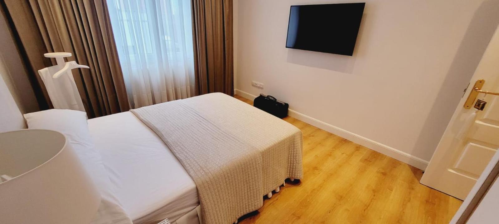 Premium Penthouse For 4 Adults In The Heart Of The Apartamento Oviedo